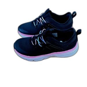 New Athletic Works Girls Cage Knit Slip On Sneakers Size 3